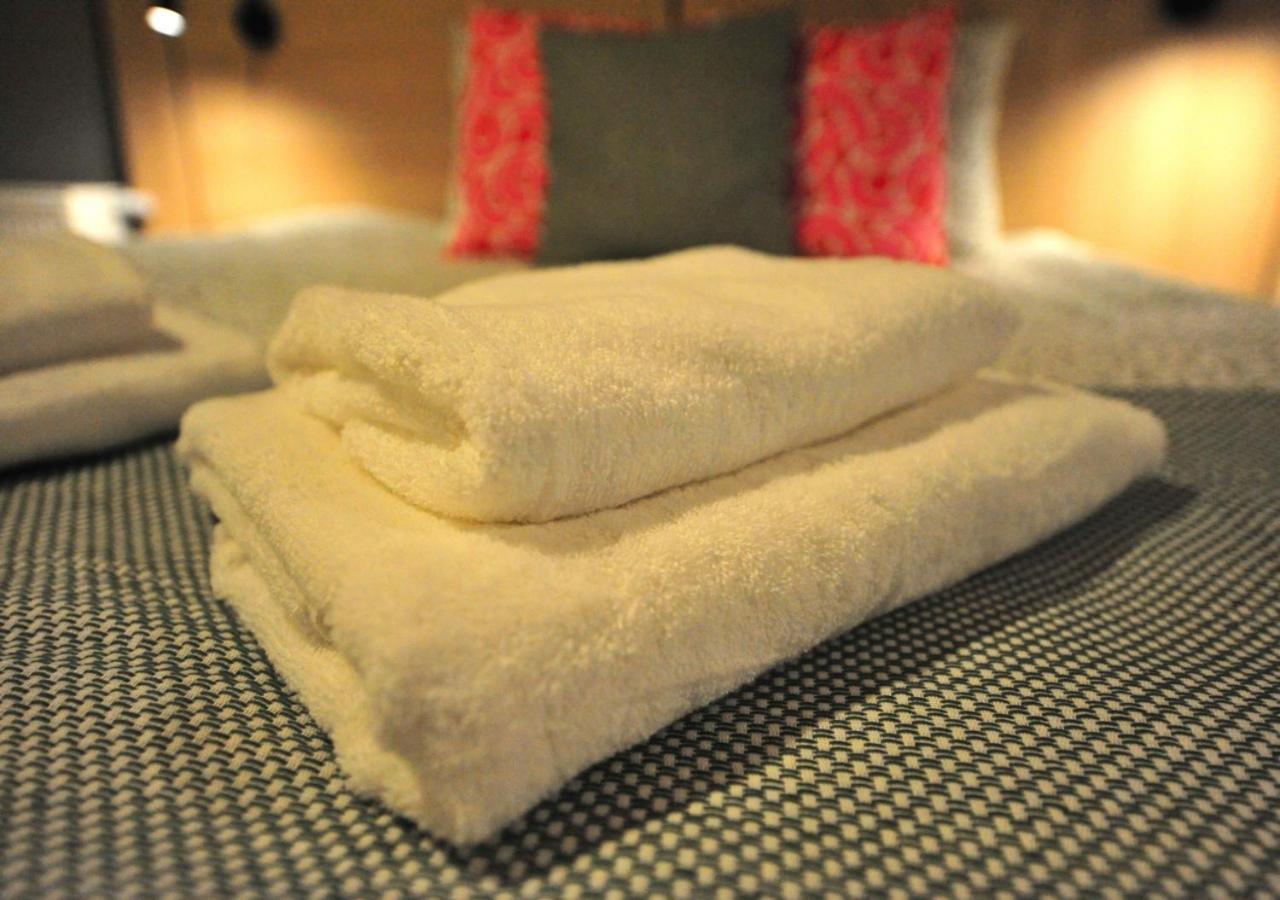 Bk Aparthotel Praga - National Stadium - Comfortable Apartment For 4 People Warschau Exterior foto